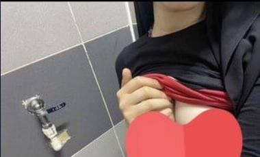 Üniversiteli Türbanlı