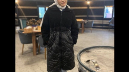 Türbanlı Hatun Evli Çift