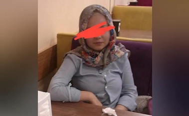 Türbanlı Milf