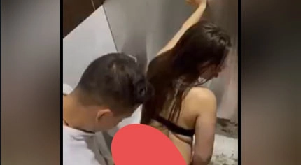 Askerden gelmiş bıyıkları yeni terlemiş gencecik oğlana siktiriyor milf Gamze