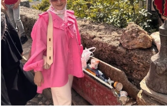 Balıketli Gezgin Türbanlı