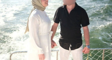Evli Türbanlı Videolu