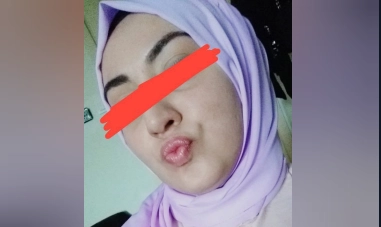 Türbanlı Kızın Resimleri