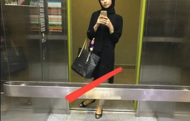 Türbanlı kızın arsivi