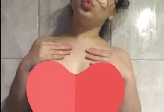 Türbanlı kızın minik nude ve sakso videosu