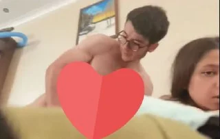 Beyler bu ifş*da analizci arkadaşları bekliyorum