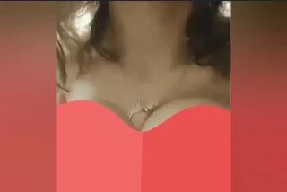 Gözlüklü Z Kuşağı ve Sevgilisinin Bol Videolu Arşivi