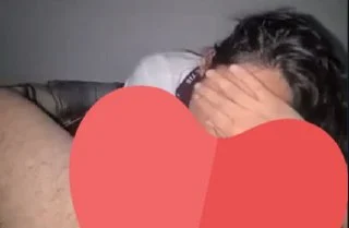 Kadını inceleye inceleye düzüyor