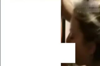Sarışına Grup Yapan Gençler