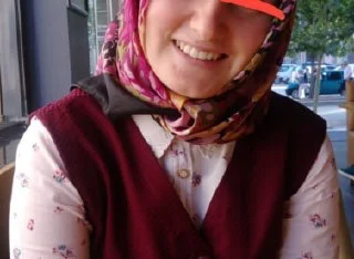 Türbanlı güzel kızın ifşası