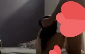 S*rtüğüne soruyor, nerene boşalayım?